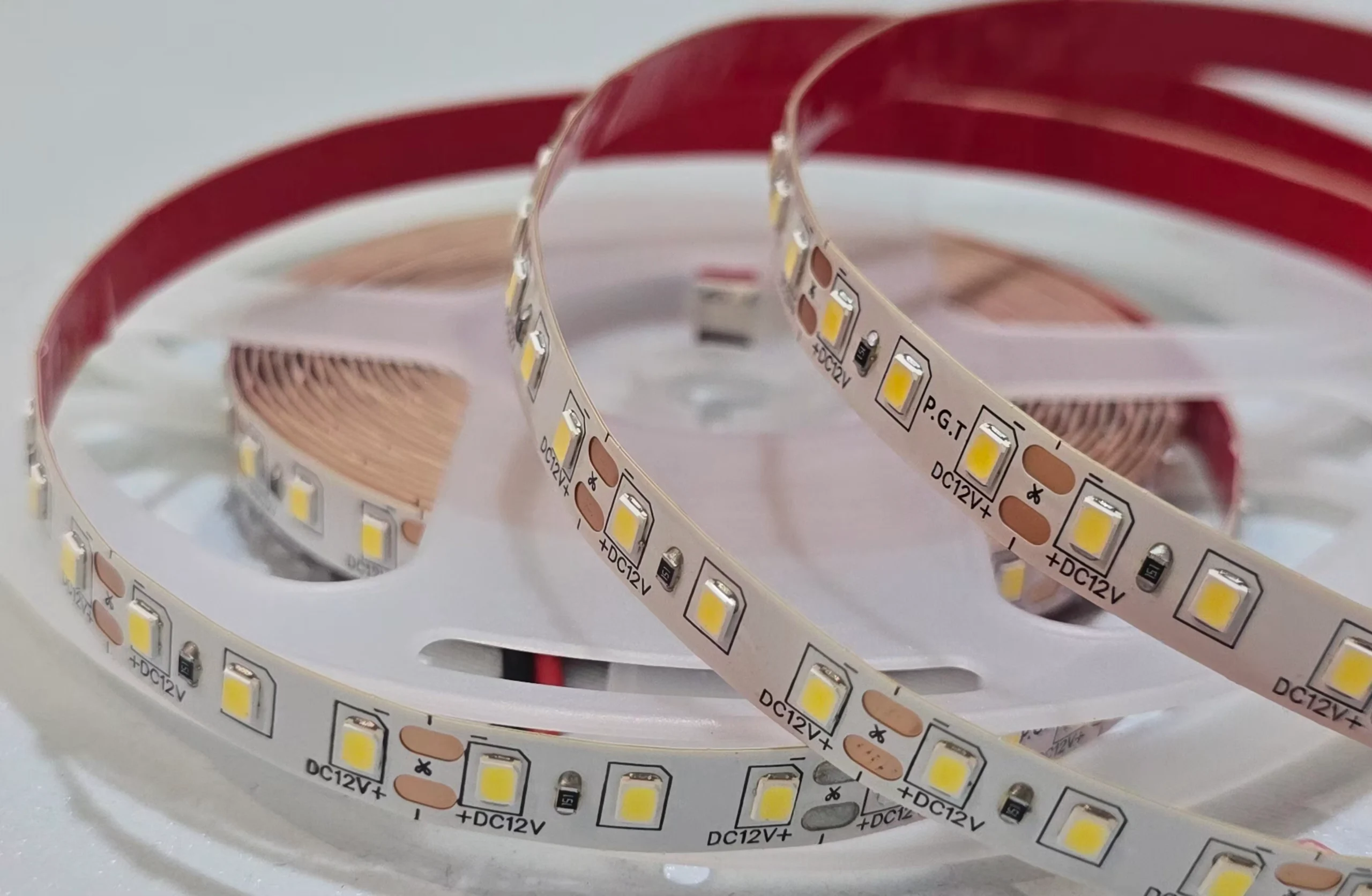 ریسه LED 12 ولت با تراکم 120 چیپ Sanan